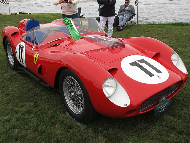 The winning Ferrari 250 TR59/60 of Gendebien and Frère.