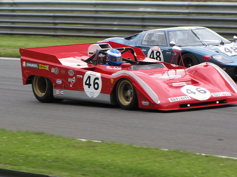 File:Ferrari 712 and Ford GT40 in Spa 2009.JPG