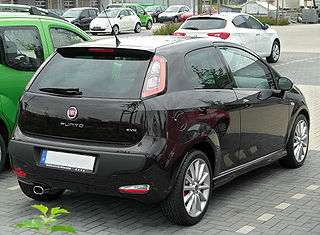 File:Fiat Punto Evo rear 20100731.jpg Wikimedia - Commons