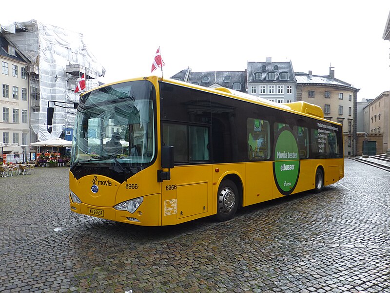 File:Fremtidens busser på Nytorv 07.JPG