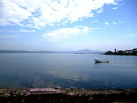 Uluabat gölü