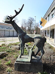 Gemeindeverwaltung Therwil, Baselland. Hirsch 1965 von René Küng