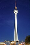 Německo-00168 - Fernsehturm (29697456974) .jpg