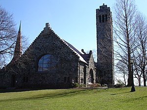 Goddard Chapel on the Green at Tufts Goddard chapel.jpg