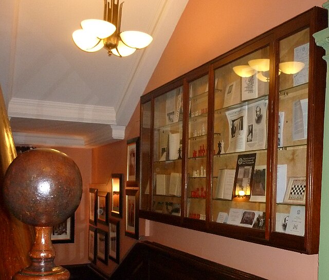 Chess memorabilia in the Grand Divan, 100 Strand