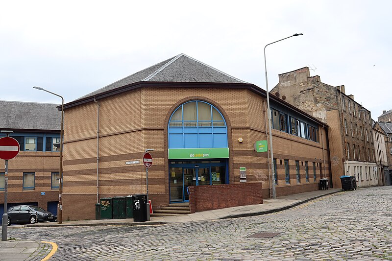 File:High Riggs JobCentre Plus, Edinburgh.jpg