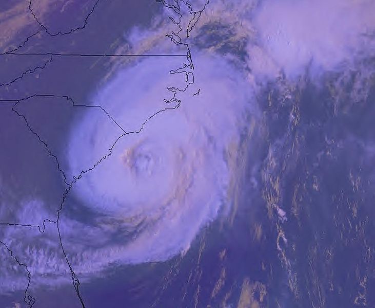 File:Hurricane Bonnie in 1998 before landfall.JPG