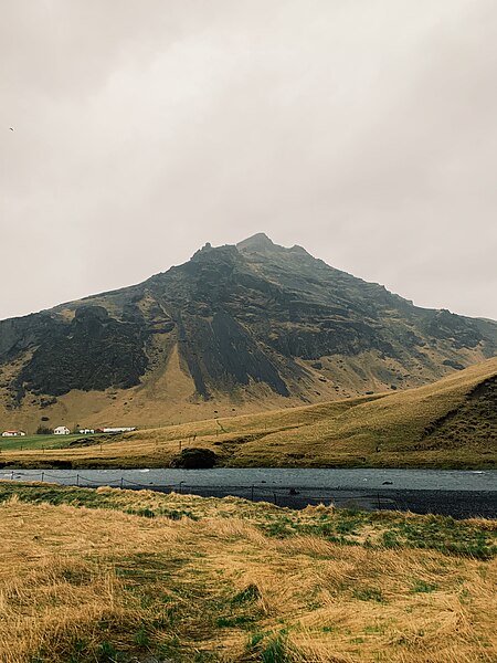 File:Iceland mountain.jpg