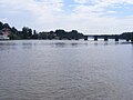 Blick auf die alte Brücke zwischen Neuhaus am Inn und Schärding