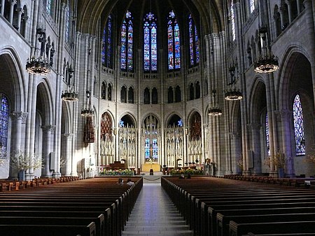 Interior of Riverside Church 01.JPG