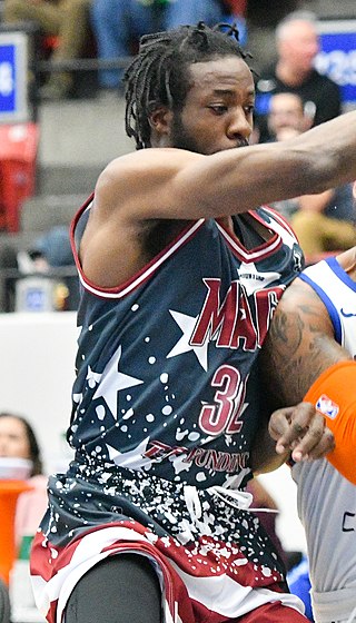 <span class="mw-page-title-main">Isaiah Armwood</span> American basketball player