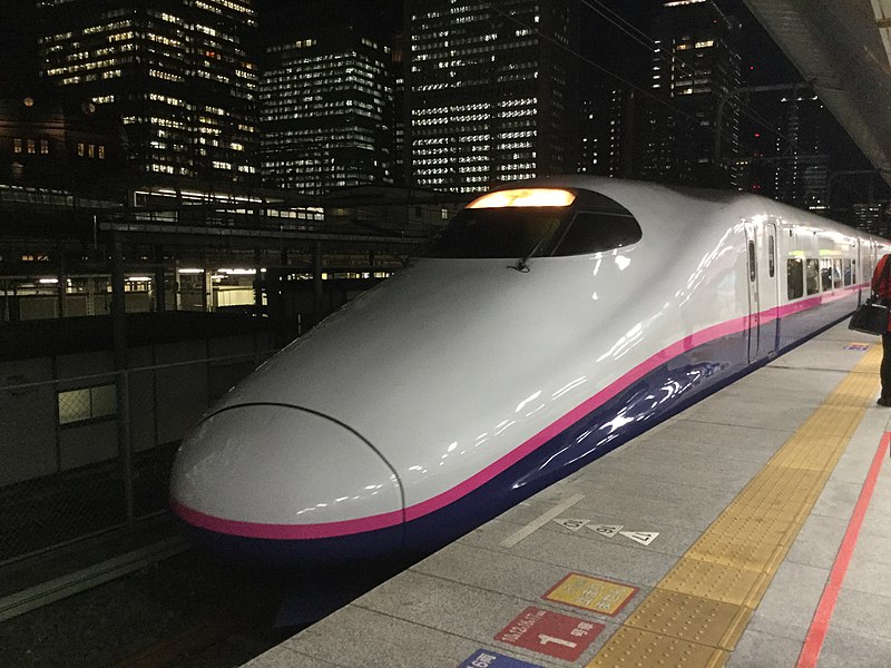 File:Japan Tohoku Shinkansen E2series at Tokyo station.jpg