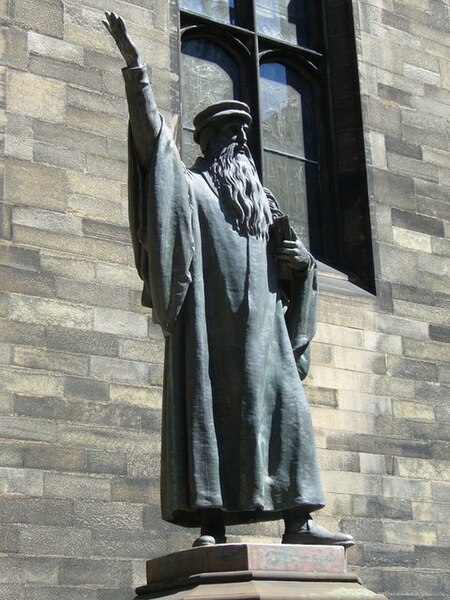 Statue of John Knox in the New College quadrangle