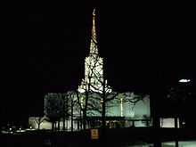 Jordan River Temple at night. Jordan River Temple.jpg