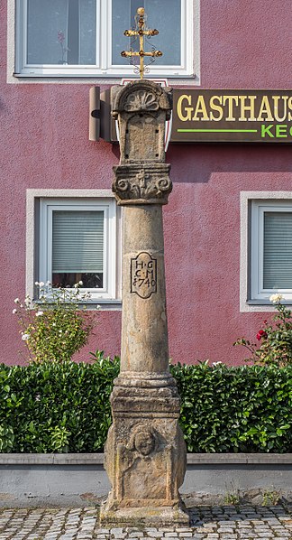 File:Köttmannsdorf Bildstock und Kreuz 2134.jpg