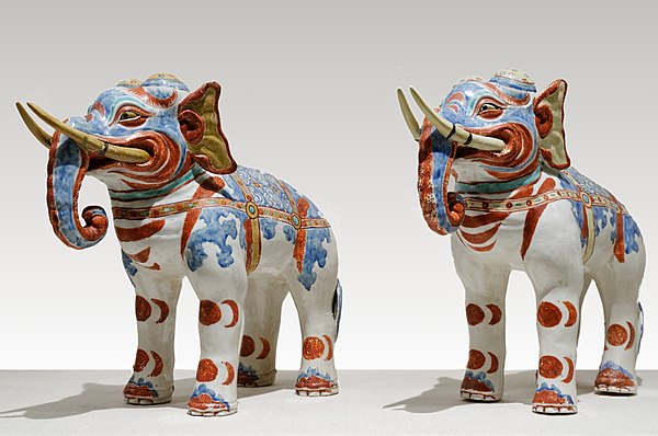 Kakiemon Hizen ware pair of model elephants. 1660–1690