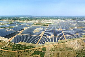 Luftbild des Solarparks Kamuthi