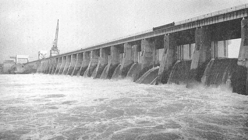 File:Kentucky-dam-spillway-tva1.jpg