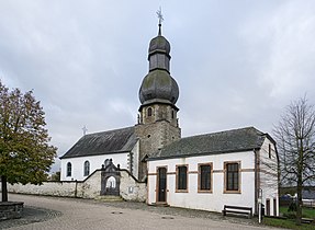 Kirche Weicherdange 02.jpg