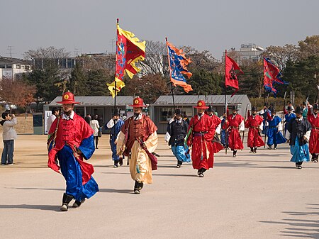 Fail:Korea-Gyeongbokgung-Guard.ceremony-05.jpg