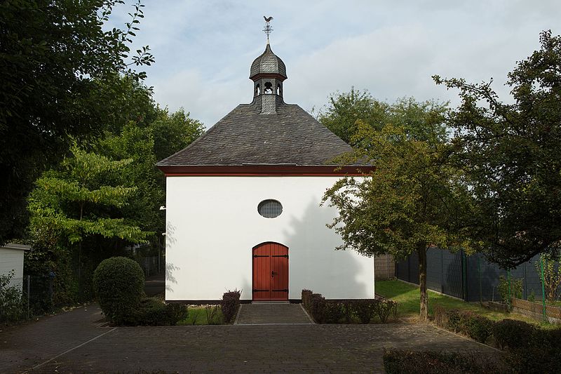 File:Kreuzkapelle Lehn.jpg