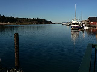 <span class="mw-page-title-main">Swinomish Channel</span> Waterway connecting Skagit Bay and Padilla Bay in northwest Washington, United States