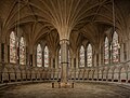 Lincoln Cathedral Chapter House.jpg