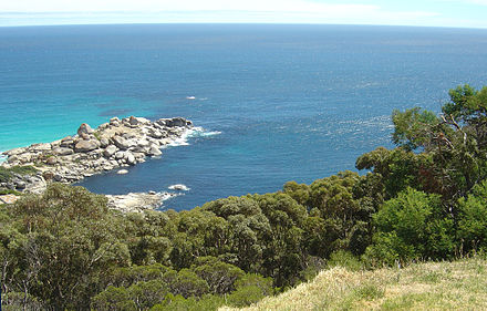 Logies Bay seen from Victoria Drive, just north of the turnoff to Llandudno
