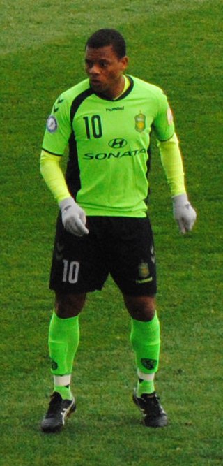 <span class="mw-page-title-main">Luiz Henrique (footballer, born 1981)</span> Brazilian footballer