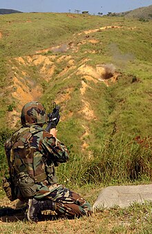 Range qualification with an M203 using the leaf sight M203 Shooting.jpg