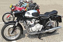 MV Agusta 250 Bicilindrica - Wikipedia