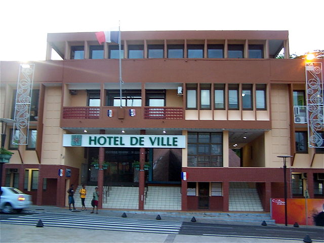 Les Abymes Town Hall