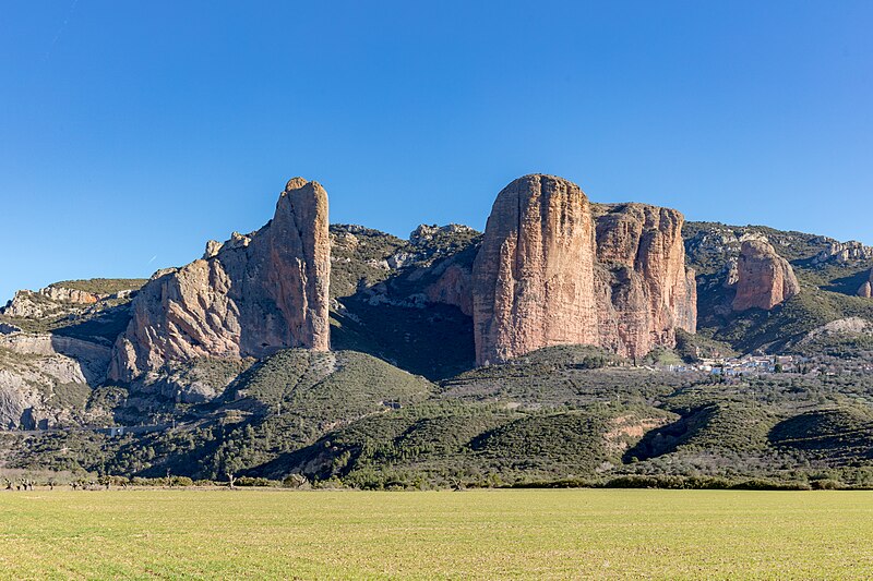 File:Mallos de Riglos, Huesca, España, 2023-01-05, DD 11.jpg