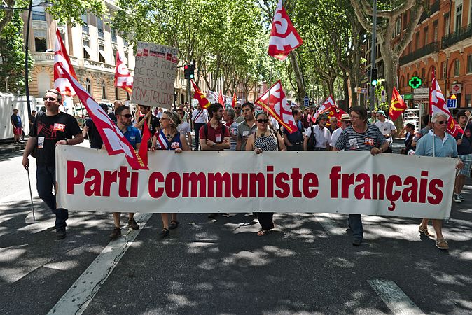 Français : Manifestation contre la loi travail à Toulouse, le 23 juin 2016 English: Demonstration against French labour law in Toulouse, June 23, 2016