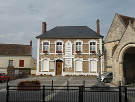 Hénonville town hall