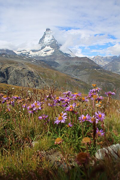 File:Matterhorn 37.jpg