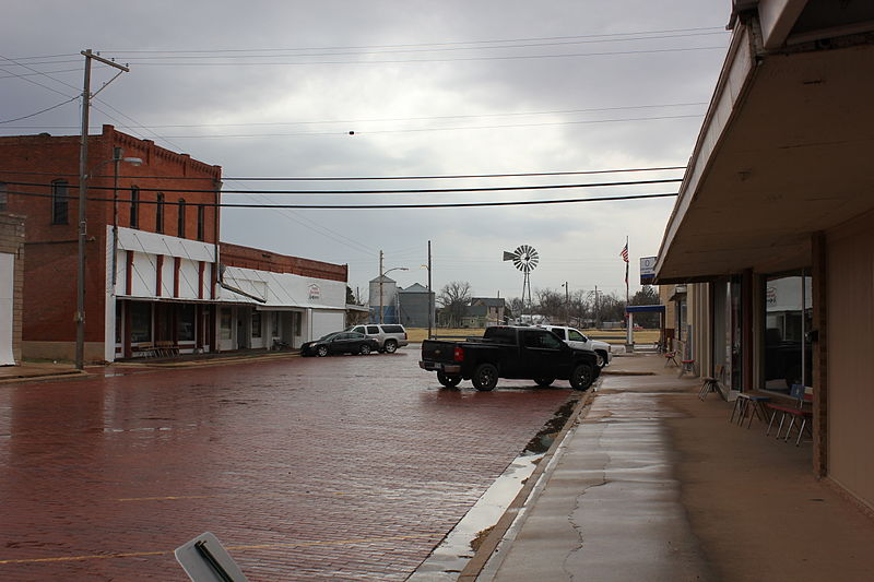 File:Merkel Street in Merkel Texas 3-15-2014.jpg