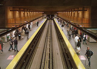 <span class="mw-page-title-main">Cartier station (Montreal Metro)</span> Montreal Metro station