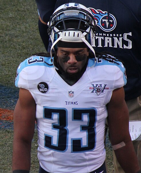 Griffin playing for the Titans in 2013.