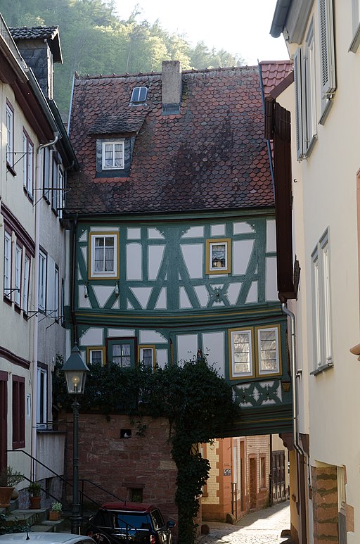 Miltenberg, Pfarrgasse 6-003