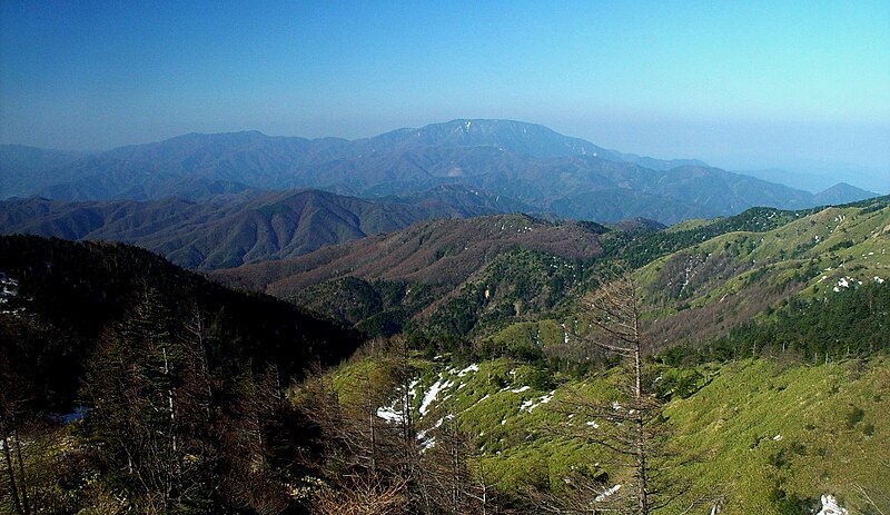 File:Mount Ena from Mount Surikogi 2007-5-3.JPG