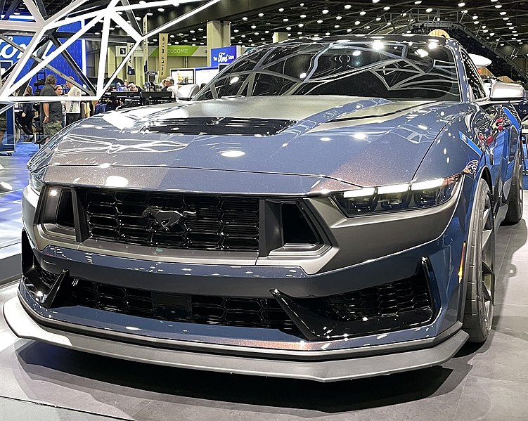 File:Mustang Dark Horse NAIAS 2022 (cropped).jpg