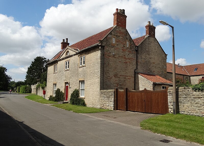 File:North Farm House, Letwell.jpg