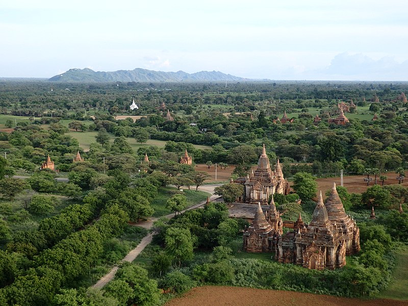 File:Nyaung-U, Myanmar (Burma) - panoramio - mohigan (106).jpg