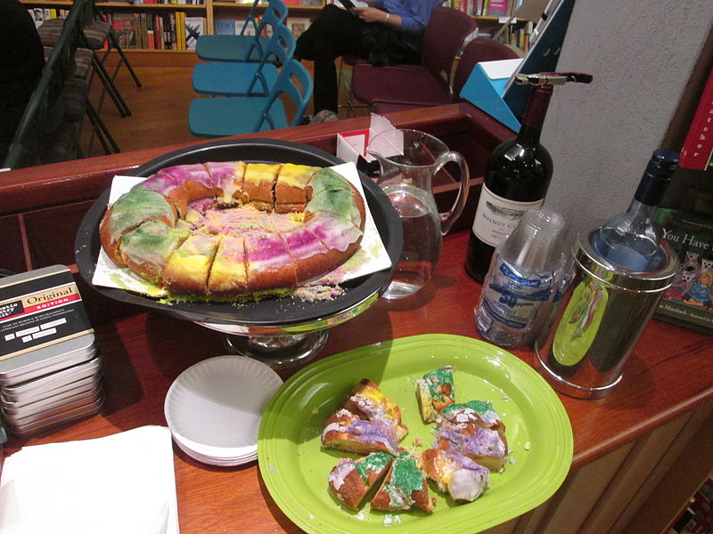 File:Octavia Books 20Jan15 Kingcakes.jpg