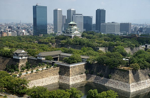 Osaka Castle (first built in 1583)