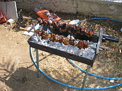 Souvla, a Cypriot grill to roast skewers of lamb, kid or chicken PA013341.JPG