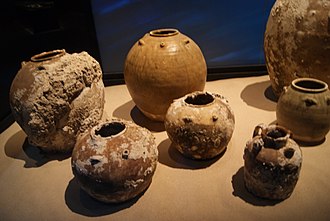 Various 9th century martaban from the Belitung shipwreck of Indonesia Packing and storage jars from the Belitung shipwreck, ArtScience Museum, Singapore - 20110618.jpg