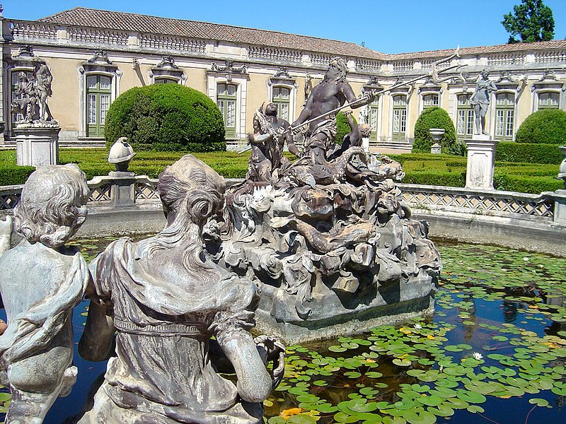 File:Palácio de Queluz - Portugal (2123432322).jpg