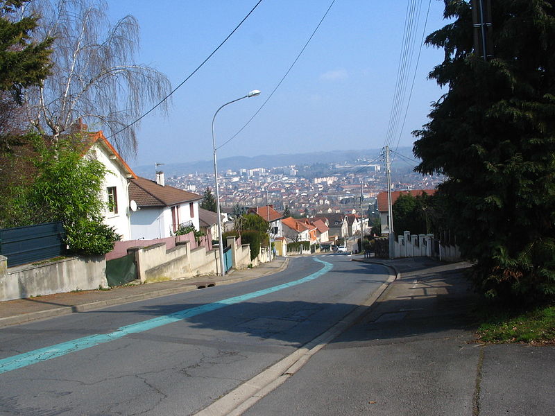 File:Panorama Montluçon 1.JPG